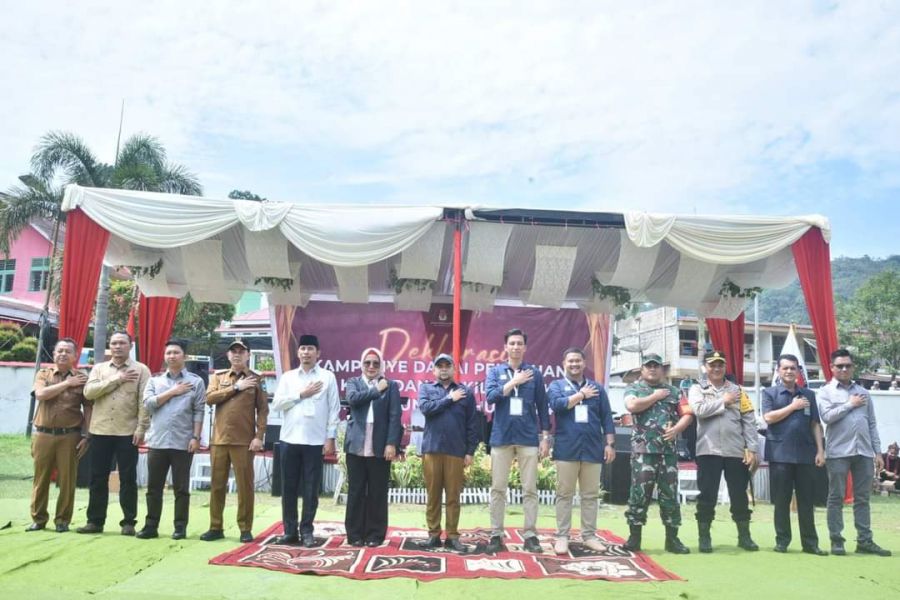 Pj Wako Fauzan Hasan Ikuti Deklarasi Kampanye Damai Pilkada Serentak 2024 di Kota Sawahlunto