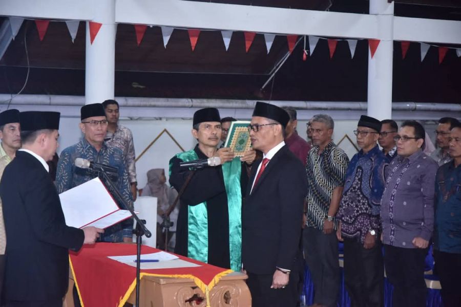 Pj Wako Fauzan Hasan Lantik Ezeddin Zein sebagai Pj Sekda Kota Sawahlunto