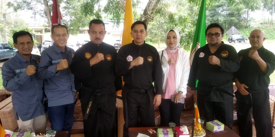 Pj Wako Sawahlunto Buka Medan Laga VIII Perguruan Silat Empat Banding Budi (Patbanbu) Nasional