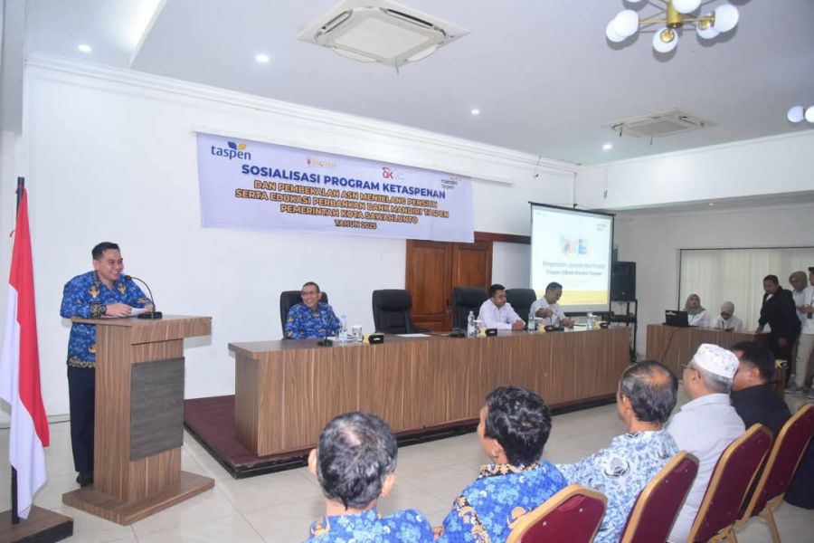 Pj Wako Sawahlunto Buka Sosialisasi Program Taspen & Pembekalan Masa Purna Tugas ASN