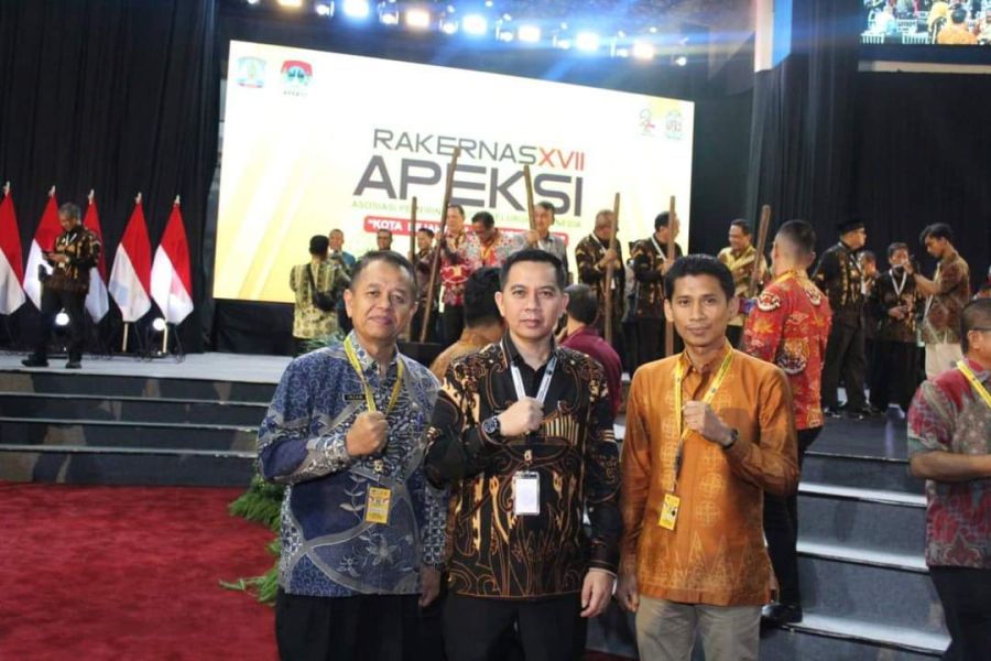 Pj Wako Sawahlunto Ikuti Rakernas APEKSI XVII di Balikpapan