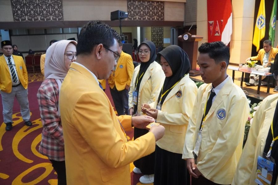PKKMB Gugus II Dimulai, Rektor UNP Motivasi 3.030 Mahasiswa Baru