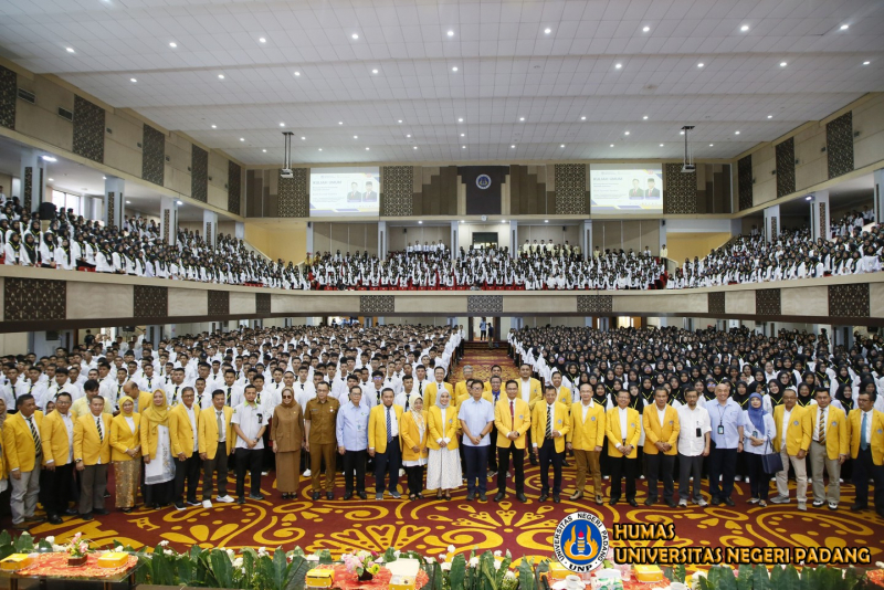 PKKMB UNP 2025 Integrasikan Kearifan Lokal dan SDGs