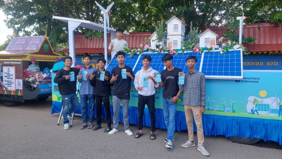 PLN Icon Plus dan PLN UP3 Tanjungpinang Hadirkan Inovasi Energi Hijau Lewat Pawai Budaya