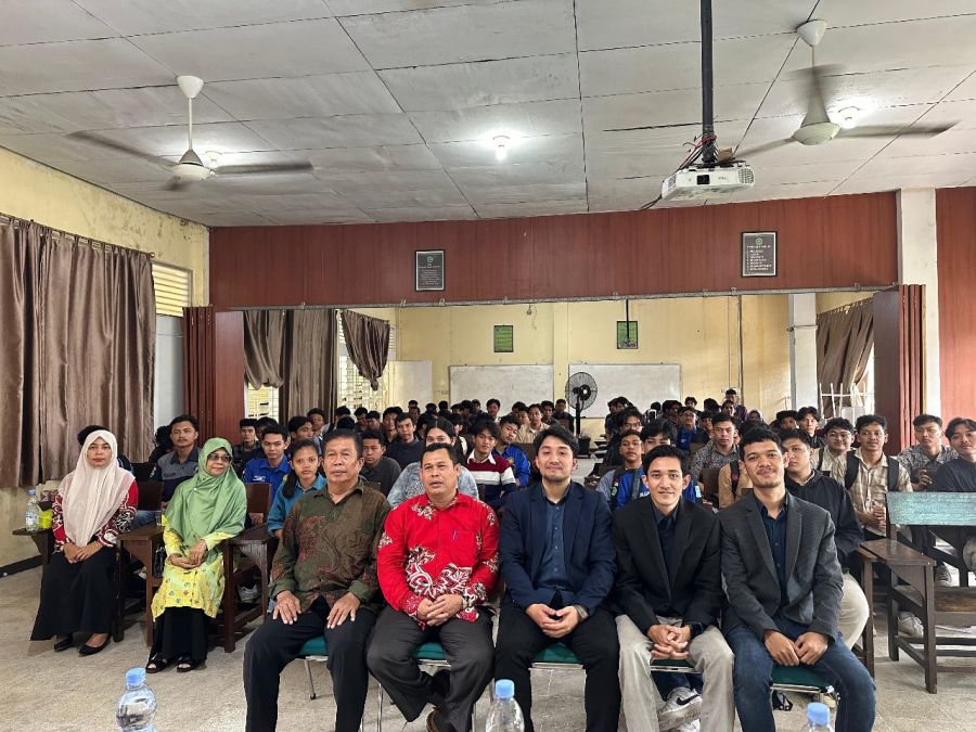 PLN Icon Plus Dorong Pengembangan Energi Terbarukan dengan Kuliah Umum di Universitas Lancang Kuning
