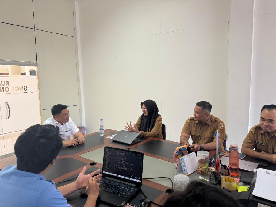 PLN Icon Plus Perkuat Kerja Sama dengan Bapenda Pekanbaru untuk Stabilitas Layanan Metronet
