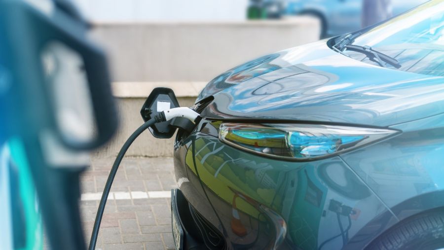 PLN Icon Plus Sosialisasikan Green Energy dan EV Ecosystem Bersama Sekda Kota Padang Panjang