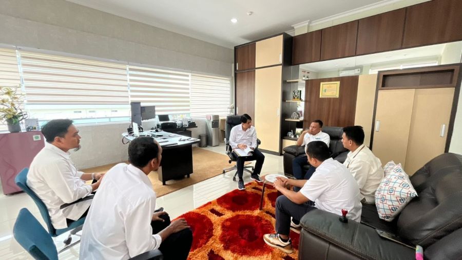 PLN Icon Plus Sumbagteng Kolaborasi PLN UP2D Sumbar Dorong Implementasi SCADA Recloser via FTTH