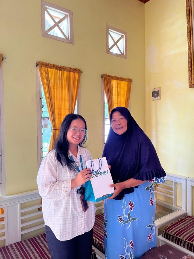 PLN Icon Plus Sumbagteng Sambangi Pelanggan ICONNET di Pekanbaru Lewat Program TERANET
