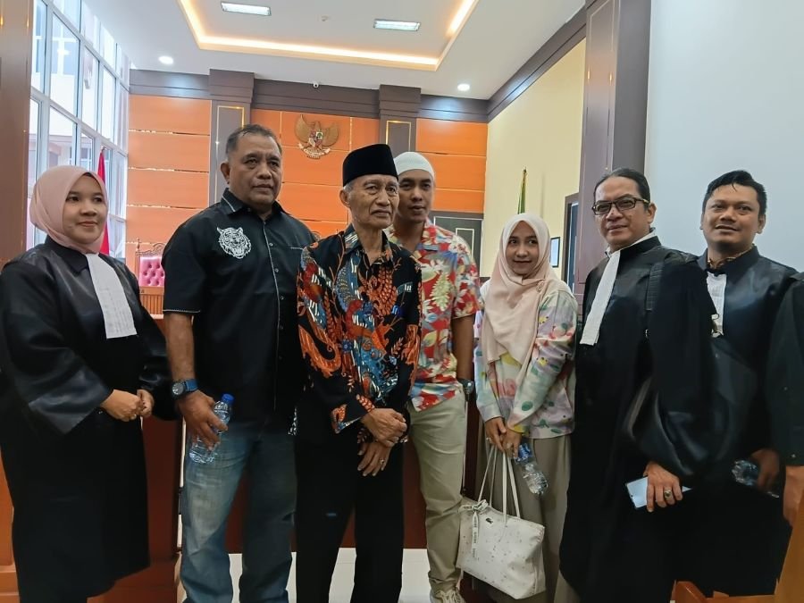 PN Padang Vonis Pemberian Maaf Kepada Yogi 