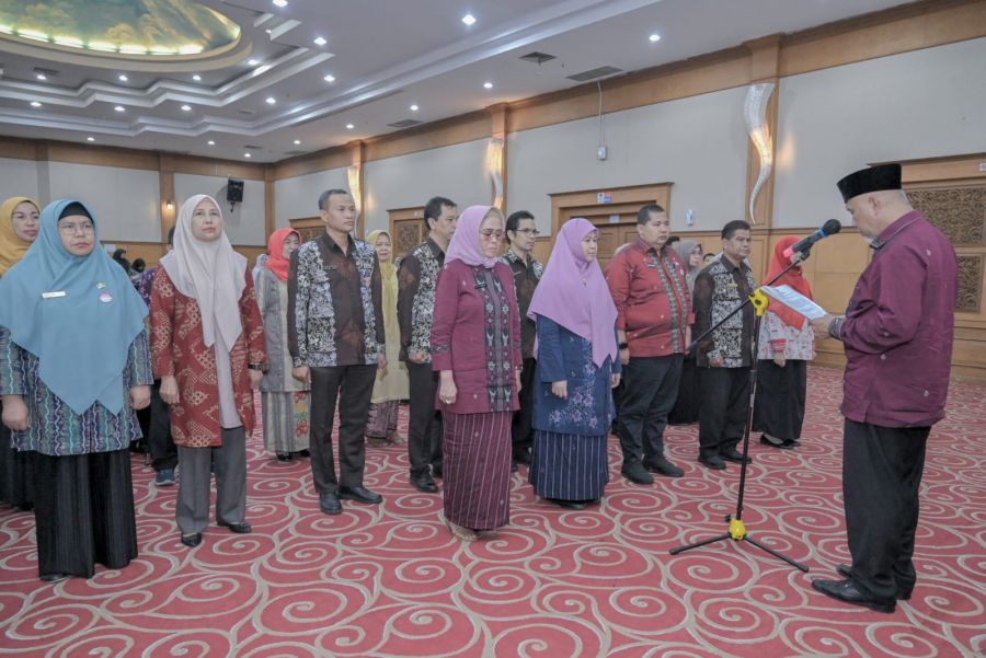 Pokjanal Terbentuk, Gubernur Mahyeldi Langsung Beri Tugas Perkuat Posyandu dengan IT