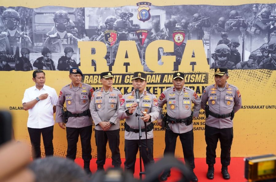 POLDA RIAU LAUNCING PROGRAM TIM RAGA (RABU ANTI GENG DAN ANARKISME) 