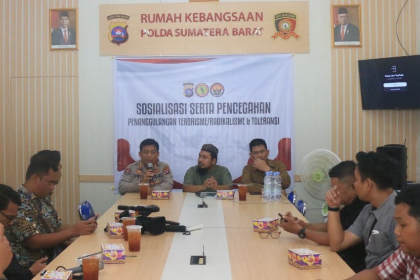 Polda Sumbar Ajak Masyarakat Tidak Terpengaruh Radikalisme
