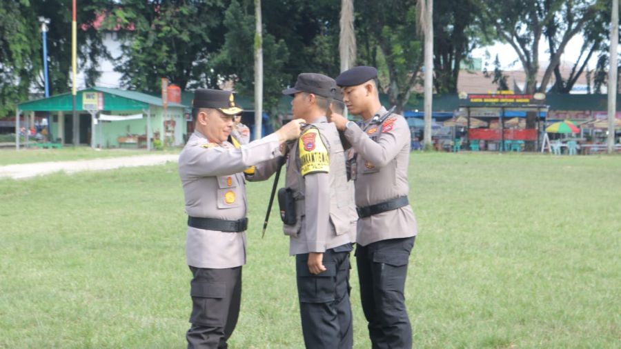 Polda Sumbar Gelar Apel Bhabinkamtibmas Dalam Rangka Pilkada Serentak Badunsanak Tahun 2024
