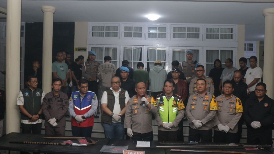 Polda Sumbar Tangkap Empat Orang Terduga Pelaku Tawuran di Kota Padang