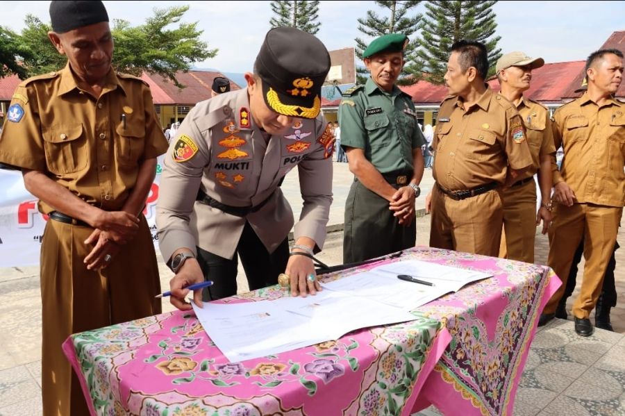 Polres Solok Selatan MoU dengan SMAN 6 Solok Selatan