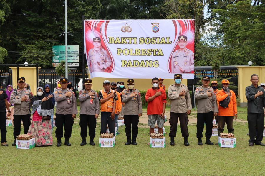 Polresta Padang Gelar Baksos Usai Penyesuaian Harga BBM