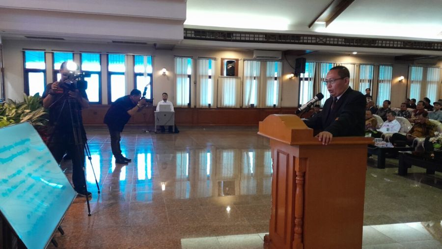 Predikat Sangat Memuaskan, Ketum Senkom Katno Hadi Resmi Sandang Gelar Doktor Ilmu Ekonomi