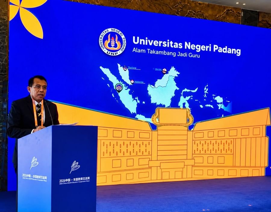 Prof. Ganefri: Perguruan Tinggi Harus Mencetak Lulusan yang Mampu Menjawab Tantangan Global