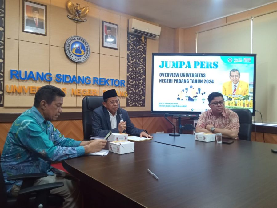 Prof Ganefri Sampaikan Overview UNP 2024, Berkomitmen menjadi World Class University