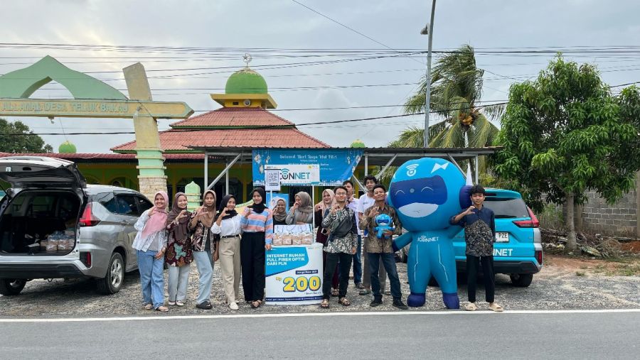 Program Hikmah ICONNET, PLN Icon Plus Berbagi Kebahagiaan Ramadan di Desa Teluk Bakau