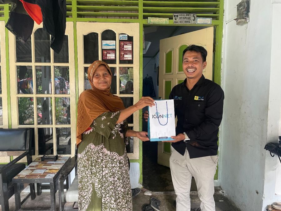 Program TERANET: PLN Icon Plus Sumbagteng Pererat Hubungan dengan Pelanggan ICONNET di Padang