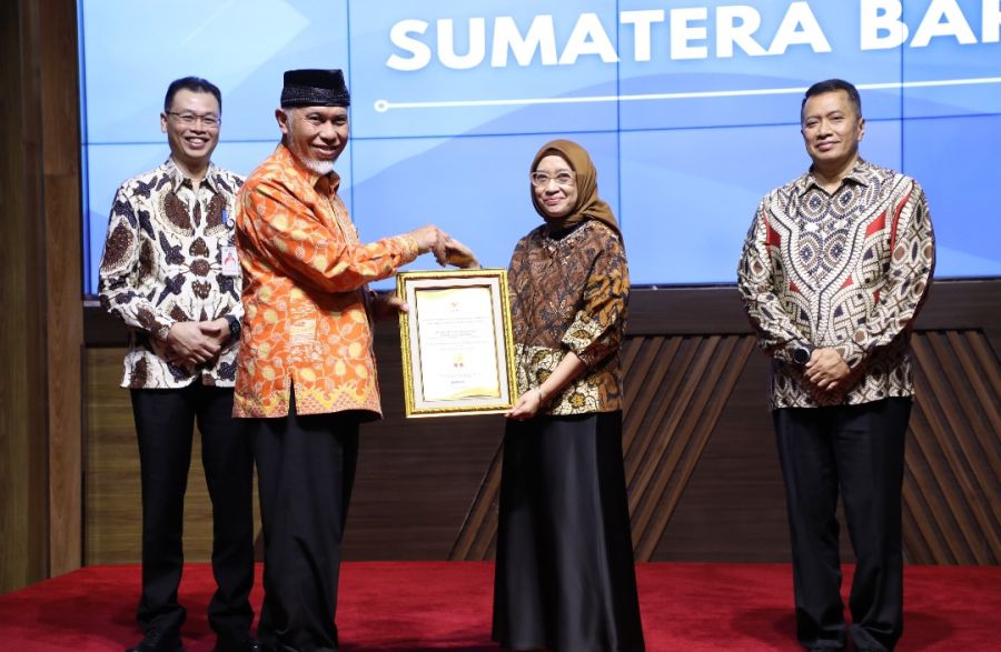 Predikat A Nilai Tertinggi
Capaian Indeks Reformasi Birokrasi Pemprov Sumbar Terbaik di Sumatera
