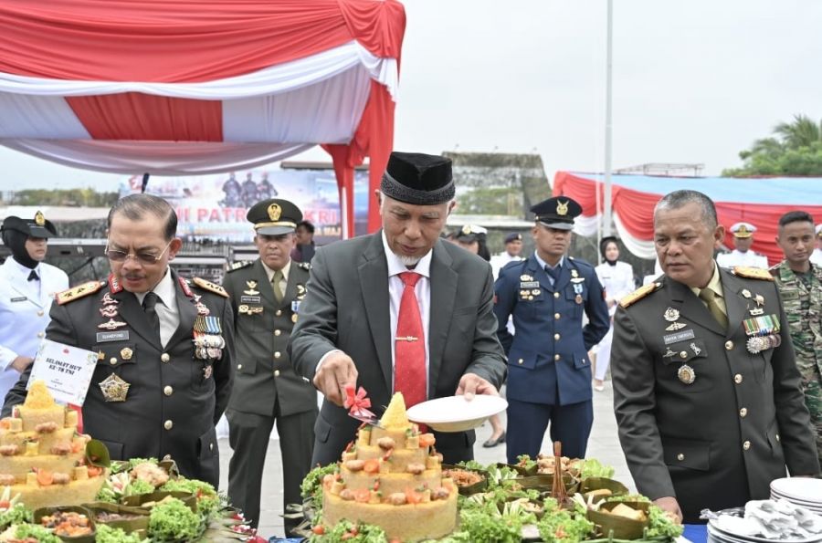 Rayakan HUT TNI ke-78, Gubernur Mahyeldi Sebut TNI sebagai Sahabat Sejati Masyarakat Sumatera Barat