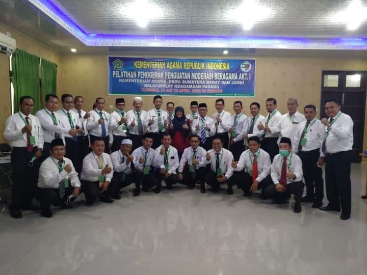 Rektor UIN IB : Moderasi Beragama Merupakan Perekat antara Semangat Beragama dan Komitmen Berbangsa