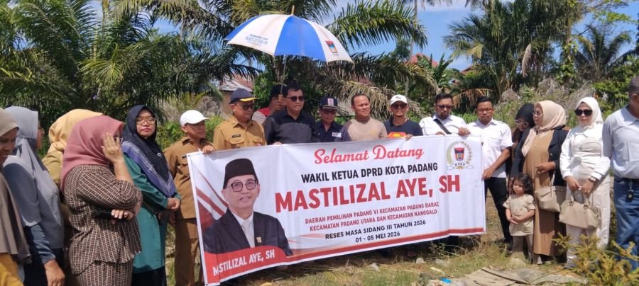 Reses III Wakil Ketua DPRD Kota Padang Mastilizal Aye di Perumahan Banda Gadang Permai