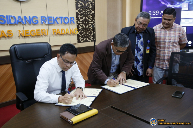 Resmi Jalin Kerjasama, UNP dan Universitas PGRI Silampari Sumsel Tanda Tangani MoU