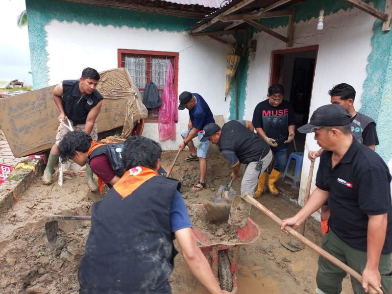 Respons Cepat UNP di Maninjau: Pemulihan Lingkungan hingga Pendampingan Warga Terdampak
