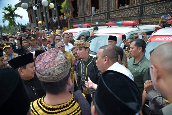RSUD Kota Sawahlunto Terima Bantuan Ambulance dari Prabowo Subianto
