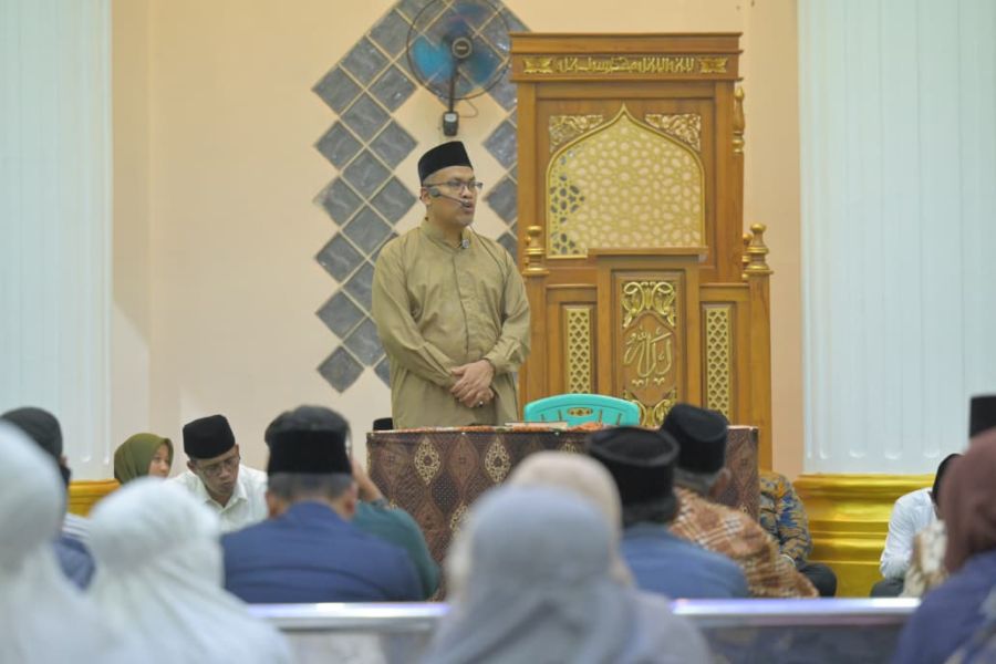 Safari Ramadan di Padang Pariaman, Sekda Sumbar Ajak Masyarakat Kawal Pemulihan Pascabencana