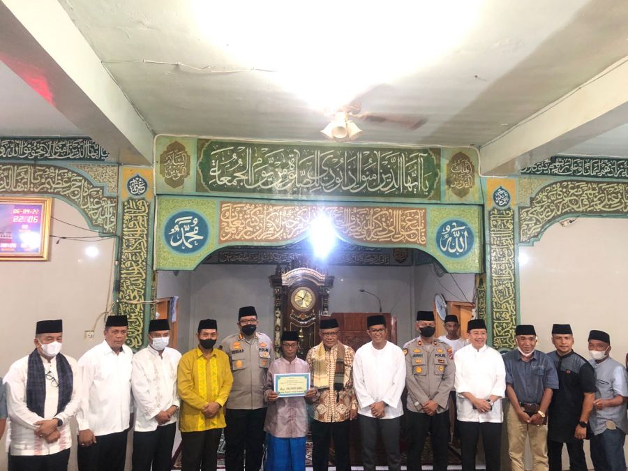 Safari Ramadhan, Karo SDM Polda Sumbar Kunjungi Mesjid di Payakumbuh