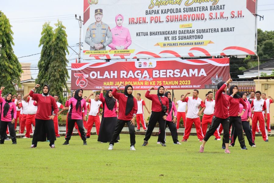Sambut Hari Jadi Polwan RI ke-75 Tahun 2023, Polwan Polres Pasaman Barat Gelar Olahraga Bersama