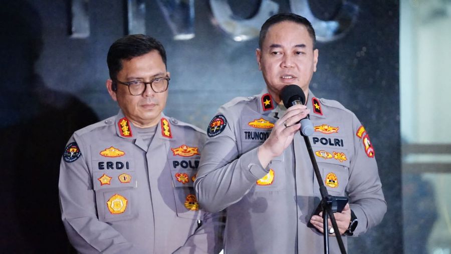Satgas AB Moskona 2025 Selamatkan Ketua Komnas HAM Papua Saat Operasi Pencarian Iptu Tomi Marbun