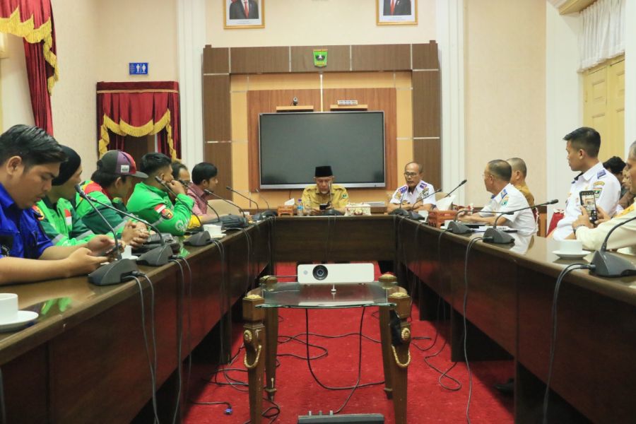 Sejahterakan Ojol, Gubernur Sumbar Dukung Pengembangan Aplikasi Ojol Punya Pemda