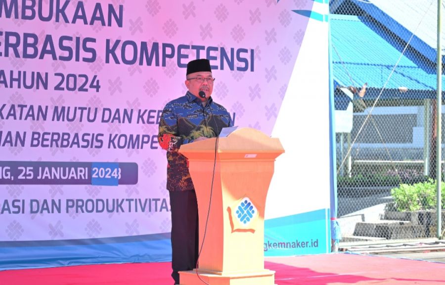 Sekda Hansastri Apresiasi Peran Lintas Lembaga dalam Siapkan Angkatan Kerja Sumbar