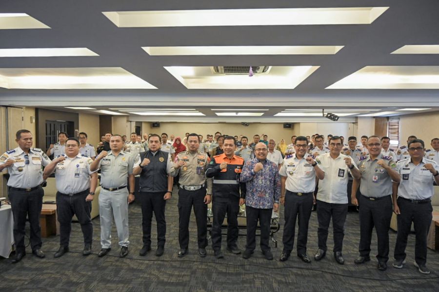 Sekda Hansastri Minta Penyelenggaraan Angkutan Nataru 2023/2024 di Sumbar Disiapkan dengan Matang