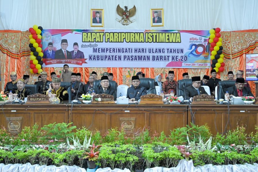 Sekda Hansastri, Puji Capaian Pasaman Barat dalam UHC, Pendidikan, dan Infrastruktur