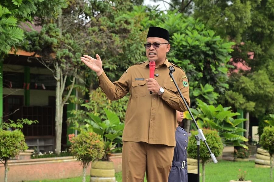 Sekda Sumbar Tekankan Kemandirian Lulusan Saat Buka Kegiatan Penguatan Kompetensi Kepala Sekolah