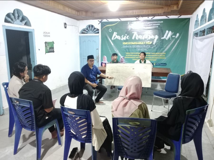 Sekretaris MD KAHMI Dharmasraya Beri Materi pada Basic Training Latihan Kader 1 HMI FKIP Undhari