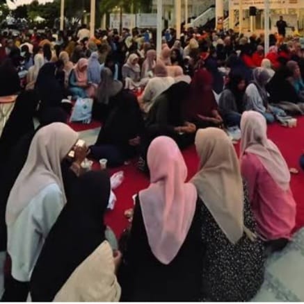 Selama Ramadan, Masjid Al-Hakim Sediakan Buka Puasa Bagi Jemaah