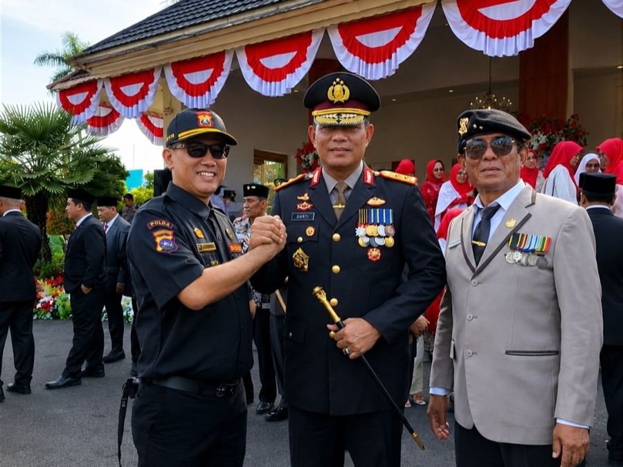 Senkom Sumbar Hadiri Upacara HUT ke-81 RI di Istana Gubernuran, Perkuat Persatuan dan Pengabdian