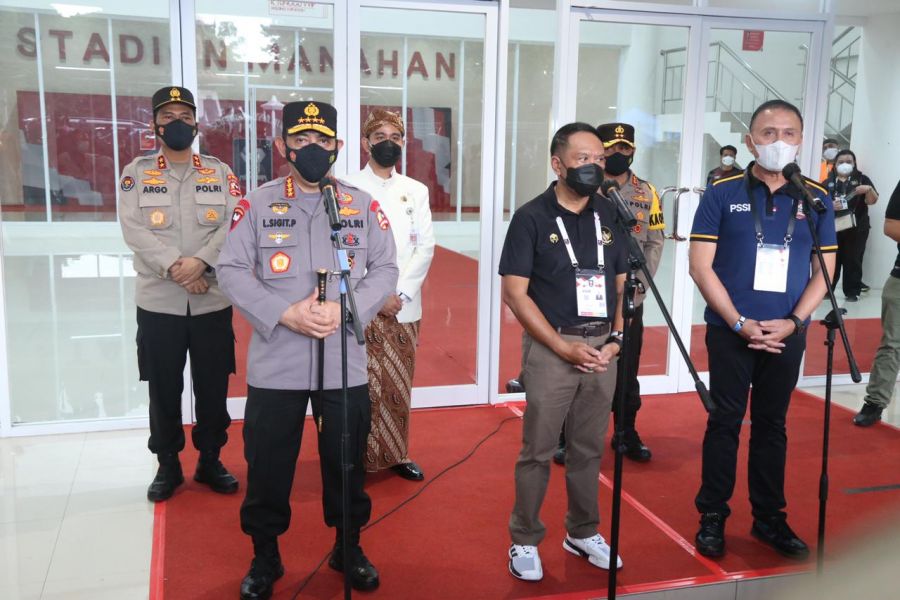 Sidak ke Pertandingan Piala Menpora 2021, Kapolri Menyaksikan Protokol Kesehatan Diterapkan Ketat
