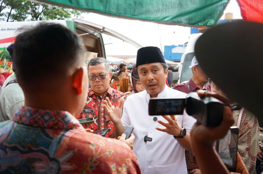 Sidak Safari Ramadan, Wagub Sumbar Temukan Uang Palsu Beredar di Pasar Bandar Buat