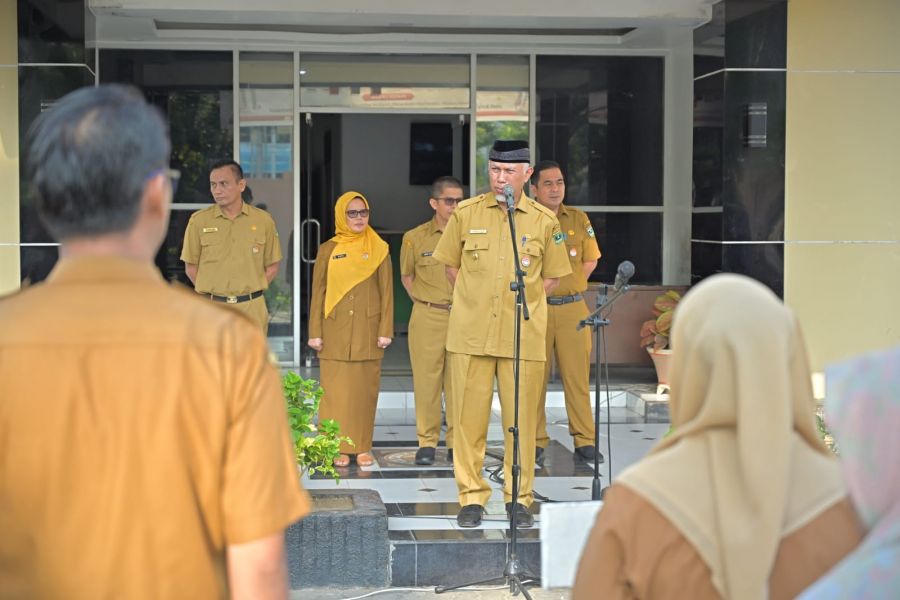 Sidak Sejumlah OPD, Mahyeldi Pastikan Pelayanan Publik Berjalan Normal di Hari Pertama Pascalebaran