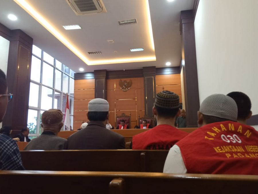 Sidang Lanjutan Dugaan Pemalsuan Surat Surat Terdakwa Budiman Ditunda