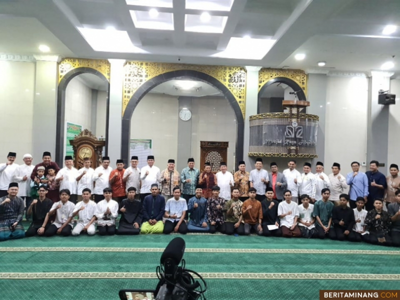 Subuh Mubarak Universitas Negeri Padang Pagi Ini: Menyikapi Ujian dengan Rasa Syukur